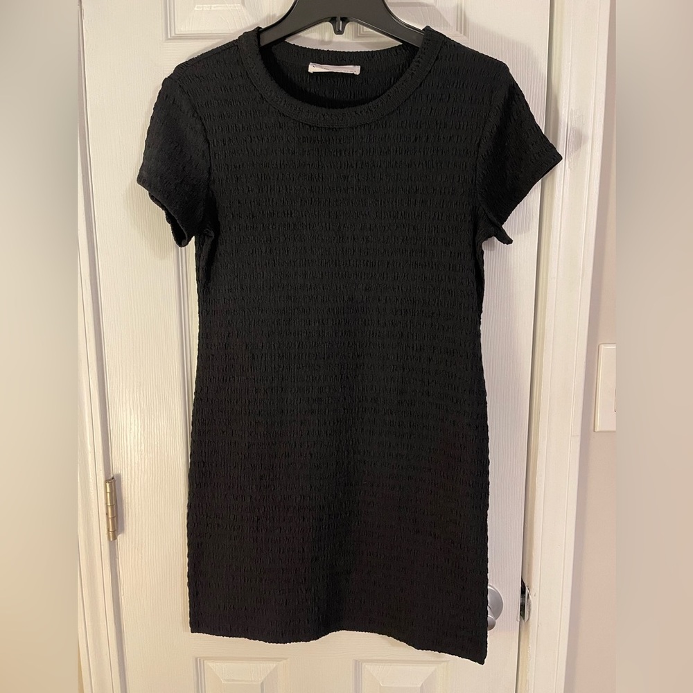 Black Elodie textured short sleeve mini dress